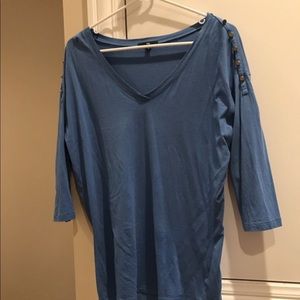 Women’s shirt